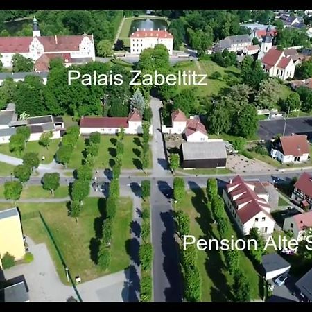 Pension Alte Schmiede Zabeltitz Exterior photo