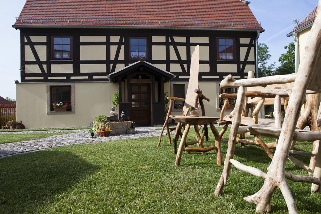 Pension Alte Schmiede Zabeltitz Exterior photo