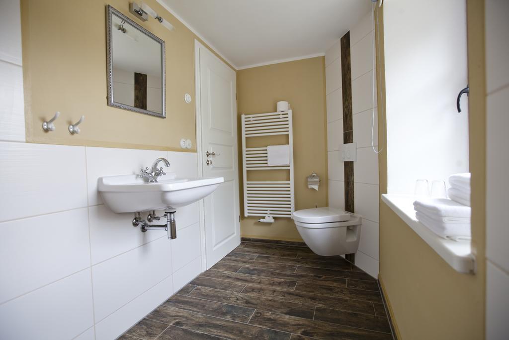 Pension Alte Schmiede Zabeltitz Room photo